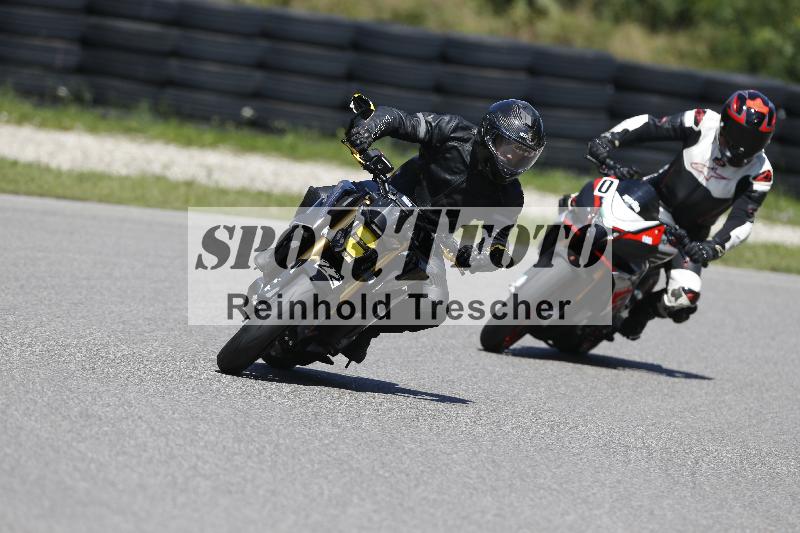 /Archiv-2024/56 10.08.2024 Plüss Moto Sport ADR/Einsteiger/0